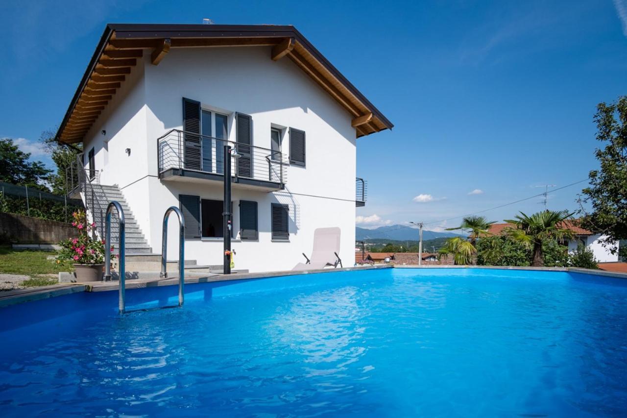 Casa Charlie Apartment Arcisate ภายนอก รูปภาพ