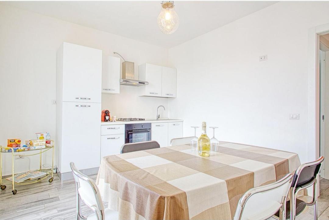 Casa Charlie Apartment Arcisate ภายนอก รูปภาพ